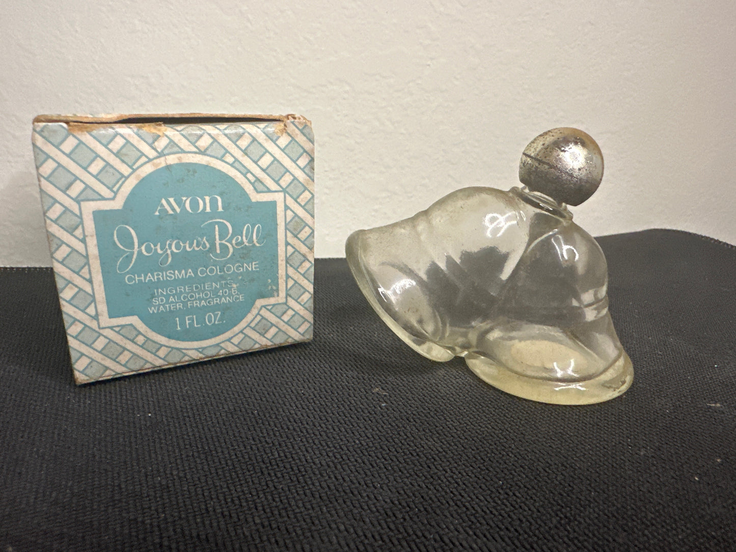 Avon Joyous Bell Charisma Cologne in Box