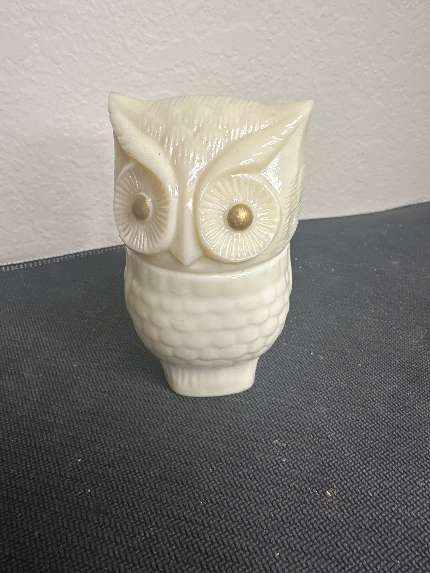 Avon White Owl Decanter no box