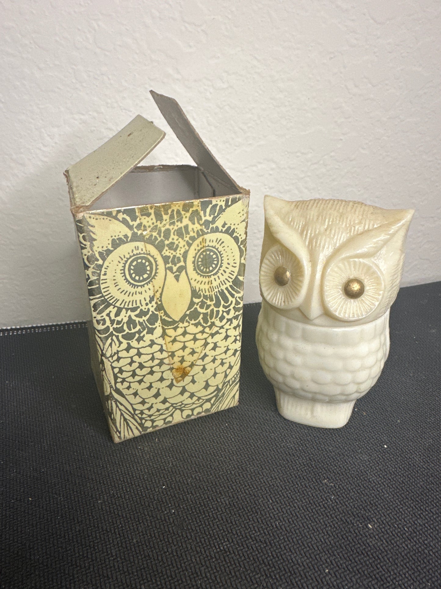 Avon White Owl Decanter in Box