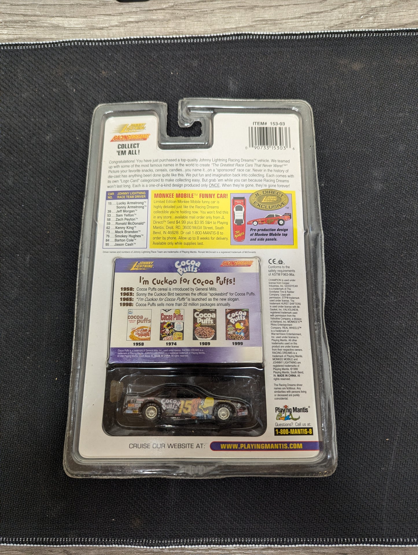 Johnny Lightning Racing Dreams # 15 Cocoa Puffs