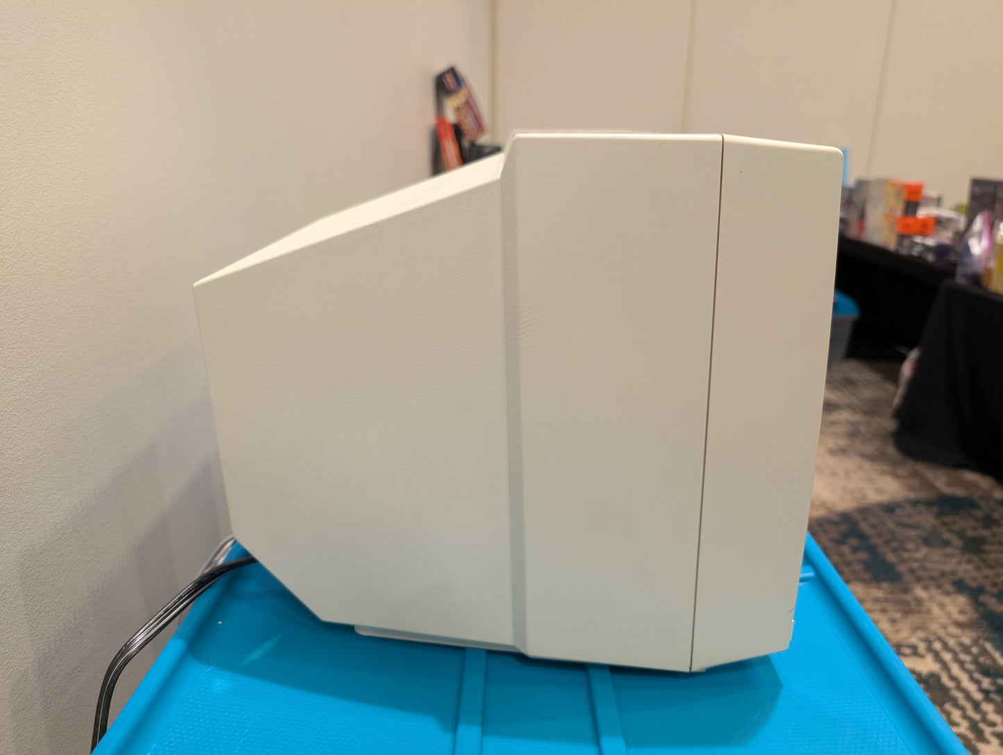 Magnavox Computer Monitor 80