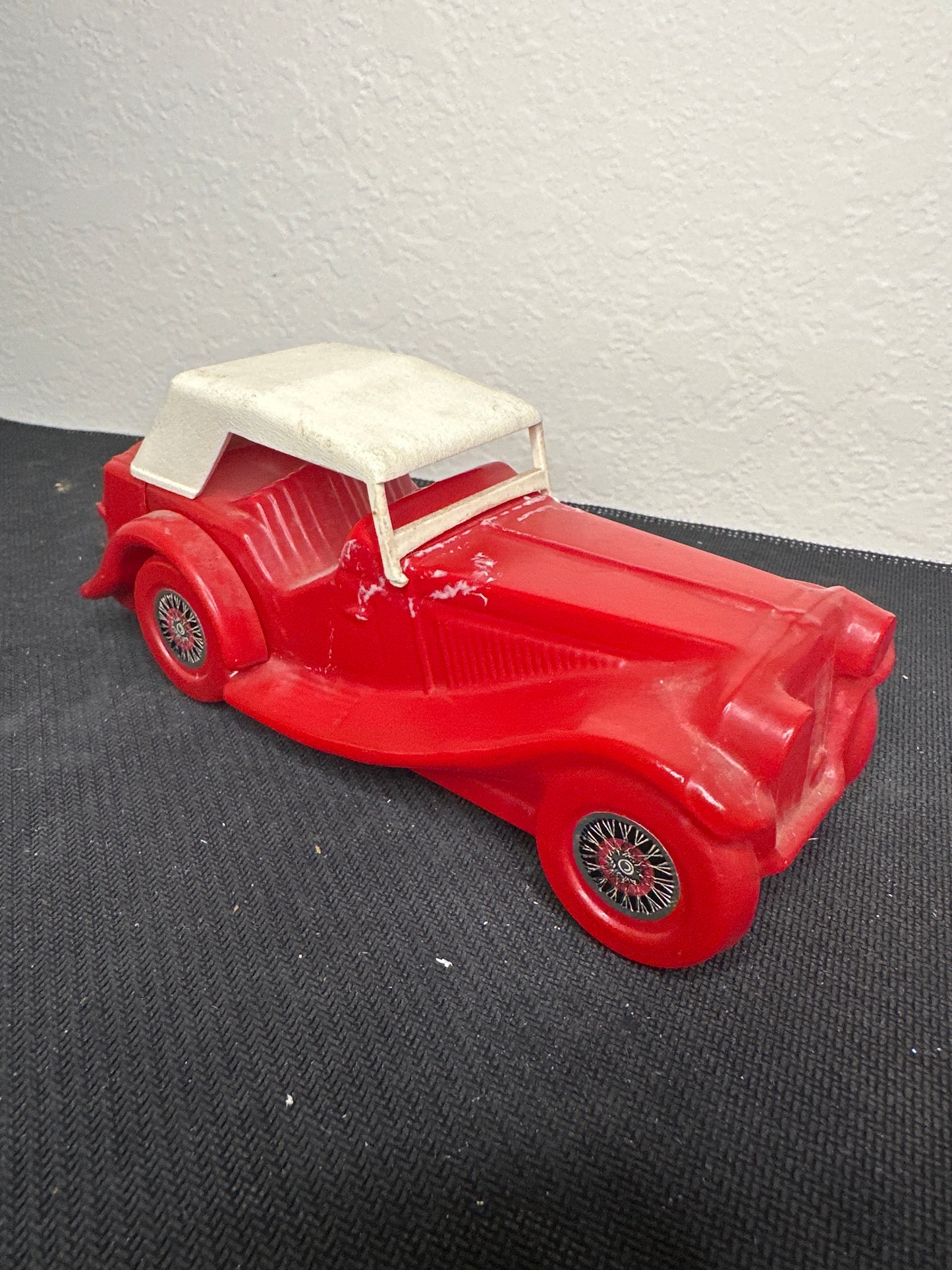 Avon 1936 MG Red Car Wild Country After Shave