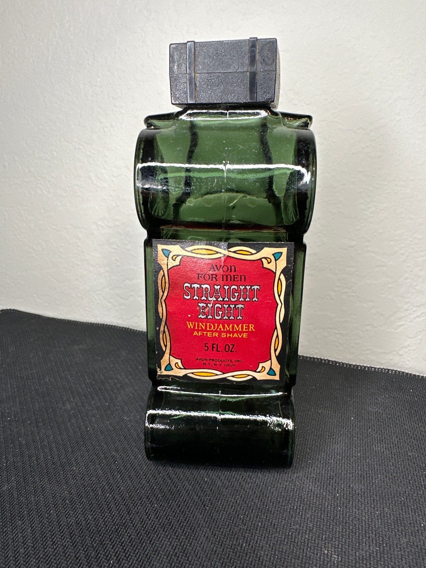 Avon for Men Straight Eight Windjammer After Shave Green Glass Car