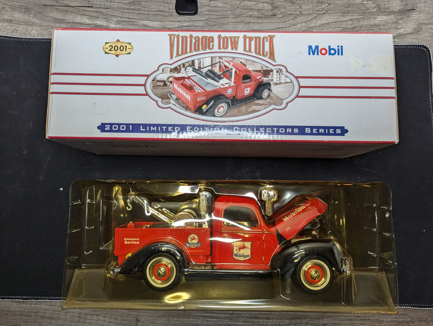 Mobil 2001 Vintage Tow Truck Diecast - Limited Edition Collector Series