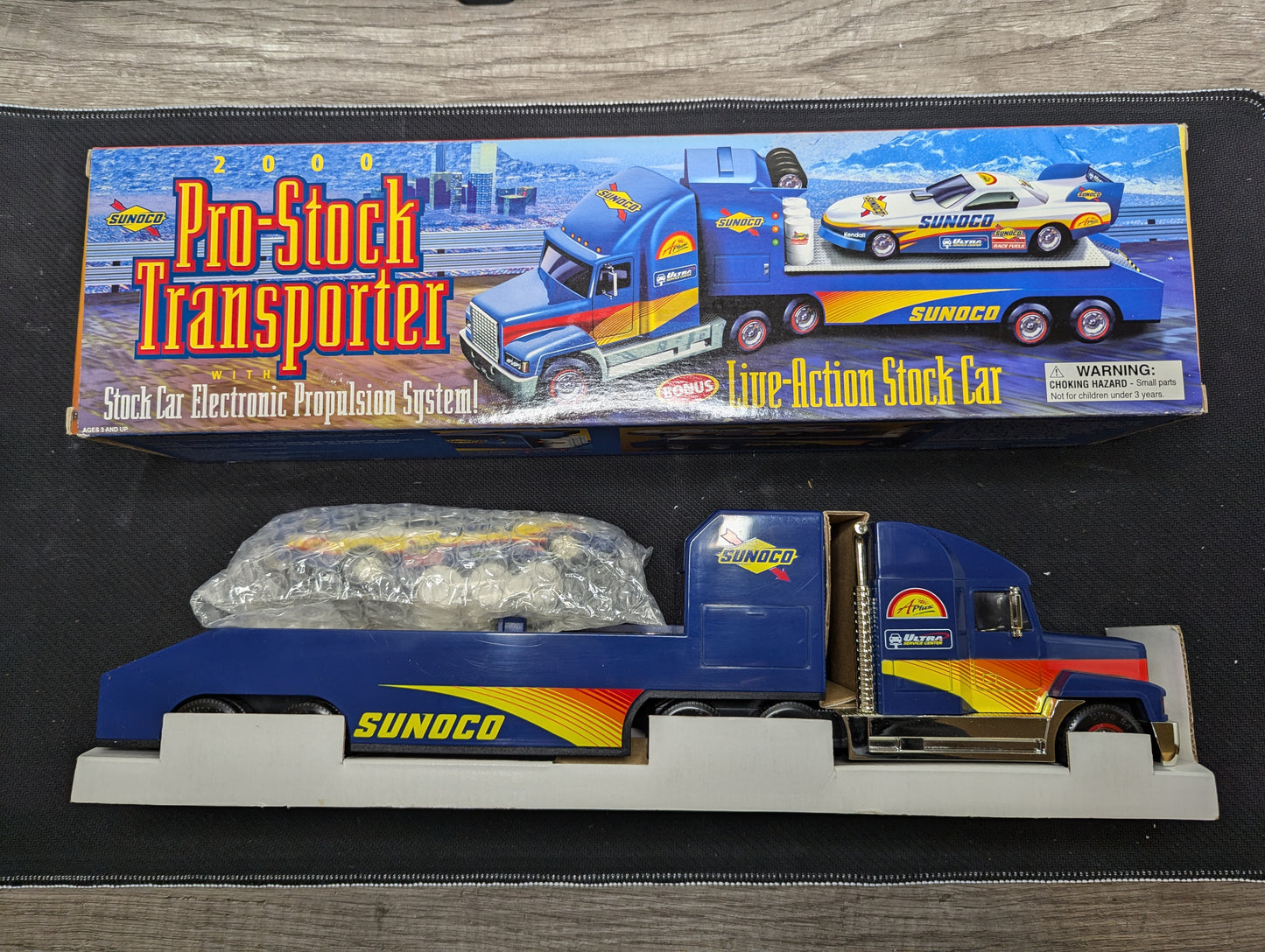 Sunoco 2000 #7 Collector's Series Pro-Stock Transporter with Action Stock Car